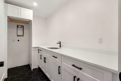 100 Marblehead St, North Reading, MA 01864 - Photo 33