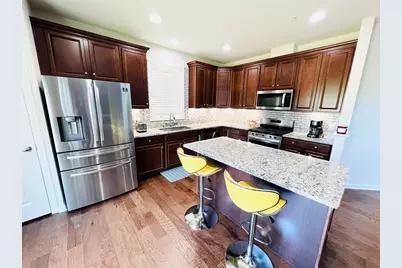 22 Holly Trl #22, Hopkinton, MA 01748 - Photo 7