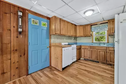 40 Lakeview Blvd, Plymouth, MA 02360 - Photo 9