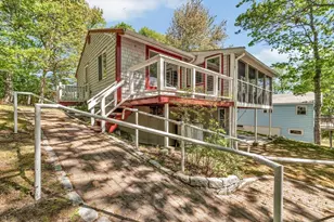 40 Lakeview Blvd, Plymouth, MA 02360 - Photo 1