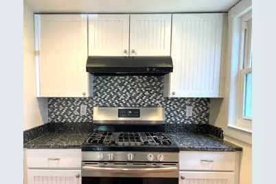 82 Edwards St #N/A, Quincy, MA 02169 - Photo 3