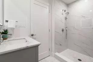 85 School St, Boston, MA 02129 - Photo 11