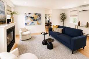 85 School St, Boston, MA 02129 - Photo 1