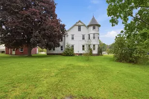 482 Holyoke St, Ludlow, MA 01056 - Photo 39