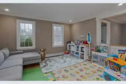233 Franklin Rd, Longmeadow, MA 01106 - Photo 23