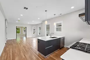 12 Foskett St, Somerville, MA 02144 - Photo 11