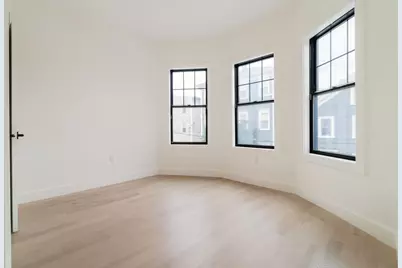 387 Norfolk St #2, Cambridge, MA 02139 - Photo 9