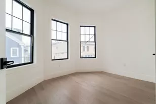 387 Norfolk St, Cambridge, MA 02139 - Photo 11