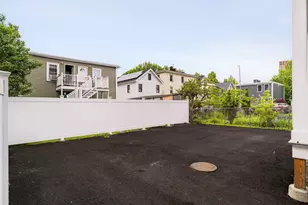 387 Norfolk St, Cambridge, MA 02139 - Photo 23