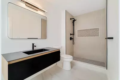 387 Norfolk St #2, Cambridge, MA 02139 - Photo 15