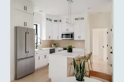 387 Norfolk St #3, Cambridge, MA 02139 - Photo 5