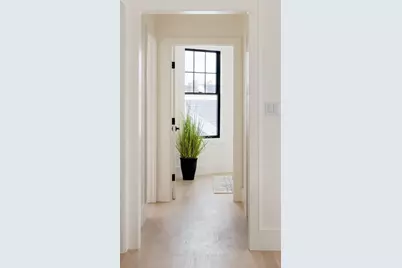 387 Norfolk St #3, Cambridge, MA 02139 - Photo 15