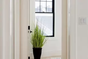 387 Norfolk St, Cambridge, MA 02139 - Photo 15
