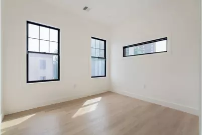 387 Norfolk St #3, Cambridge, MA 02139 - Photo 19