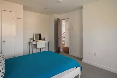10 Newell St, Cambridge, MA 02140 - Photo 17