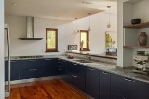 10 Newell St, Cambridge, MA 02140 - Photo 9