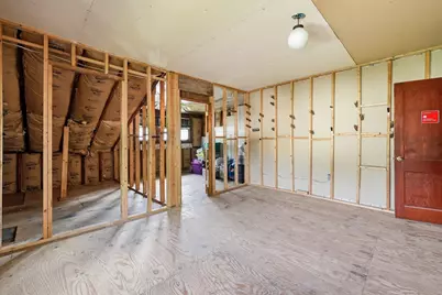 40 Fairview St, East Longmeadow, MA 01028 - Photo 31