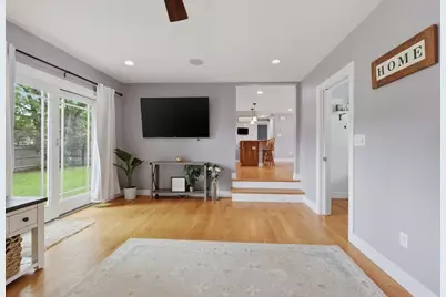 5 Laclede Avenue, Framingham, MA 01701 - Photo 9
