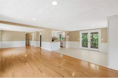 14 Raymond Rd, Chelmsford, MA 01824 - Photo 5
