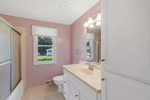 14 Raymond Rd, Chelmsford, MA 01824 - Photo 17