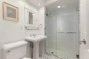 2 Hawthorne Pl, Boston, MA 02114 - Photo 17