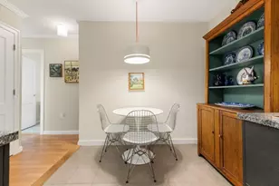 2 Hawthorne Pl, Boston, MA 02114 - Photo 5