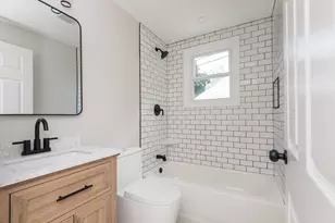 42 Pratt St, Brockton, MA 02302 - Photo 17