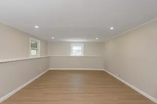 42 Pratt St, Brockton, MA 02302 - Photo 19