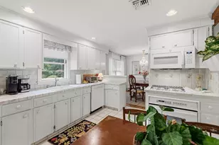 822 Whitman St, Hanson, MA 02341 - Photo 11