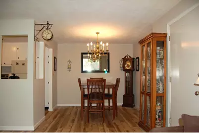 1323 Worcester Rd #F2, Framingham, MA 01701 - Photo 3