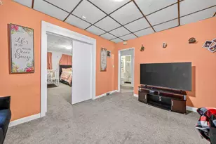 39 Derby St, Somerville, MA 02145 - Photo 27