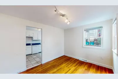 17 King St #2nd Flr, Watertown, MA 02472 - Photo 5