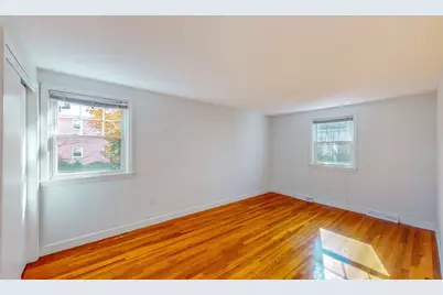 17 King St #2nd Flr, Watertown, MA 02472 - Photo 15
