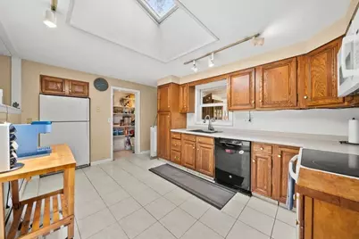6 Antrim Rd, Peabody, MA 01960 - Photo 7