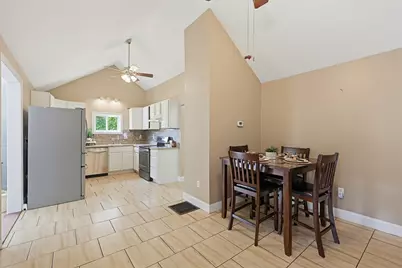 32 Johnson St, North Attleboro, MA 02760 - Photo 3
