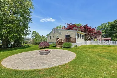 32 Johnson St, North Attleboro, MA 02760 - Photo 21
