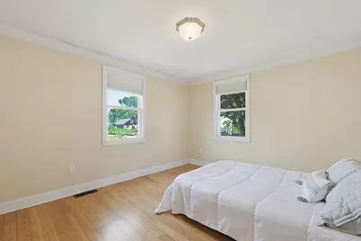 32 Johnson St, North Attleboro, MA 02760 - Photo 11