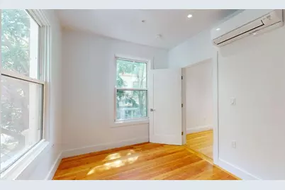 21 Regent Cir #3, Brookline, MA 02445 - Photo 15