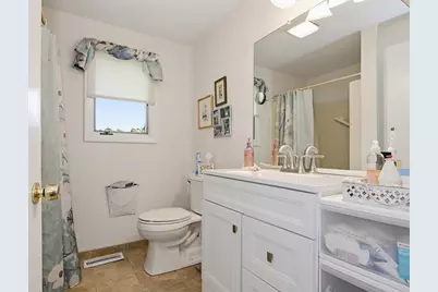 19 Glen Dr, Peabody, MA 01960 - Photo 11