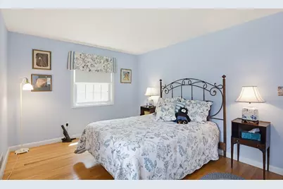 19 Glen Dr, Peabody, MA 01960 - Photo 13