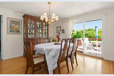19 Glen Dr, Peabody, MA 01960 - Photo 5