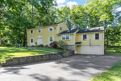10 Lancaster Place, Andover, MA 01810 - Photo 1