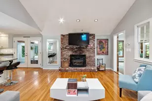 10 Lancaster Pl, Andover, MA 01810 - Photo 17