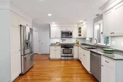 10 Lancaster Place, Andover, MA 01810 - Photo 11