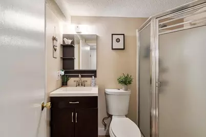 10 Lancaster Place, Andover, MA 01810 - Photo 35