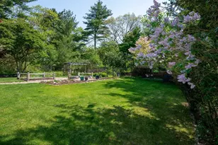 8 Avery St, Wilmington, MA 01887 - Photo 17