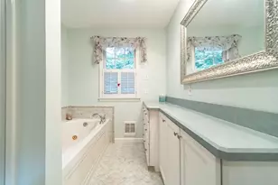 84 Greenwich Rd, East Longmeadow, MA 01028 - Photo 23