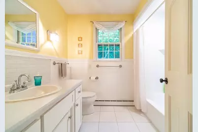 84 Greenwich Rd, East Longmeadow, MA 01028 - Photo 27