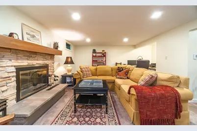 84 Greenwich Rd, East Longmeadow, MA 01028 - Photo 29