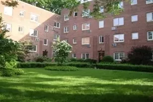 28 St Paul St, Brookline, MA 02446 - Photo 13